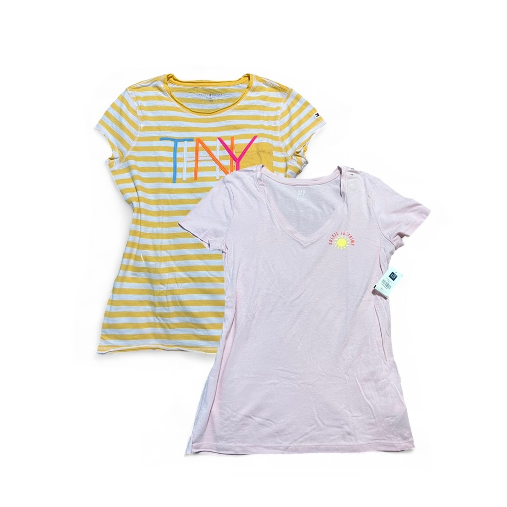 3/$30 🎀 Tommy Hilfiger Yellow Striped and Gap Pink Short Sleeve Tees